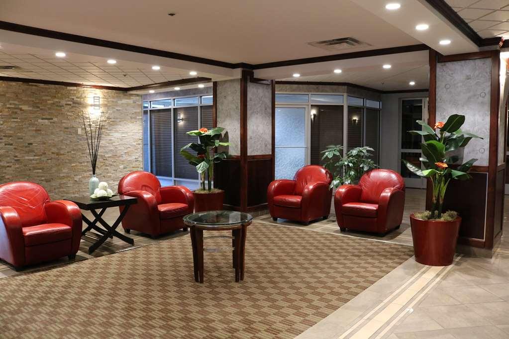 Nomad & Hotel 3*
