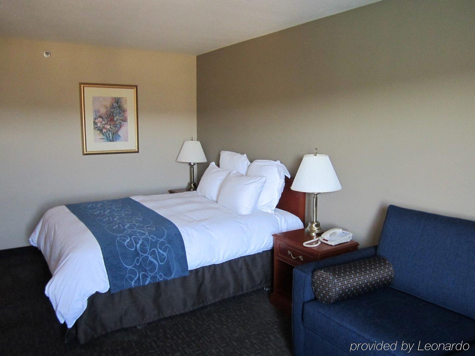 Hotel Nomad & 3*