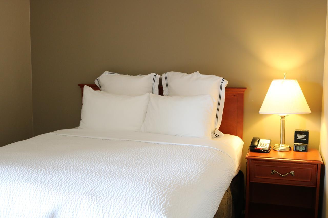 Nomad & 3* Fort Mcmurray